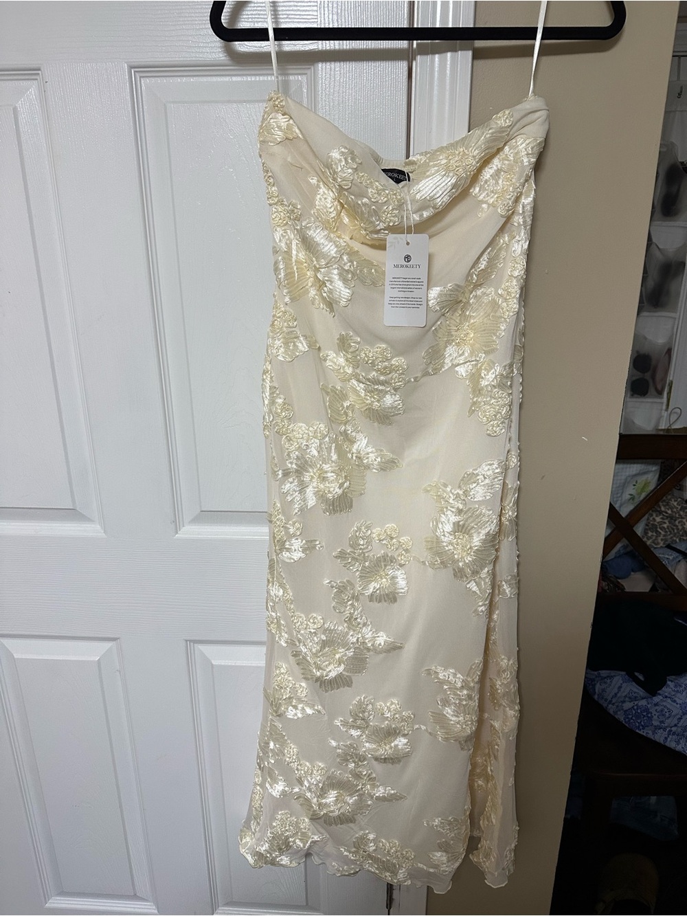 Strapless Cream Floral Appliqué Dress